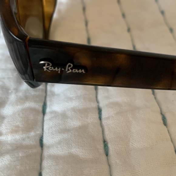 Ray-Ban sunglasses NEW tortoise shell frames - Picture 9 of 10